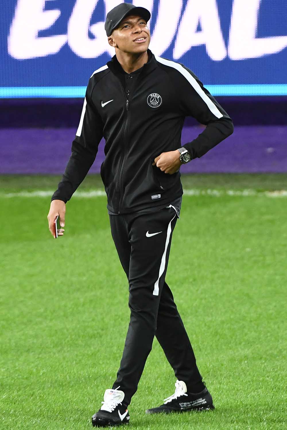 vapor mbappe