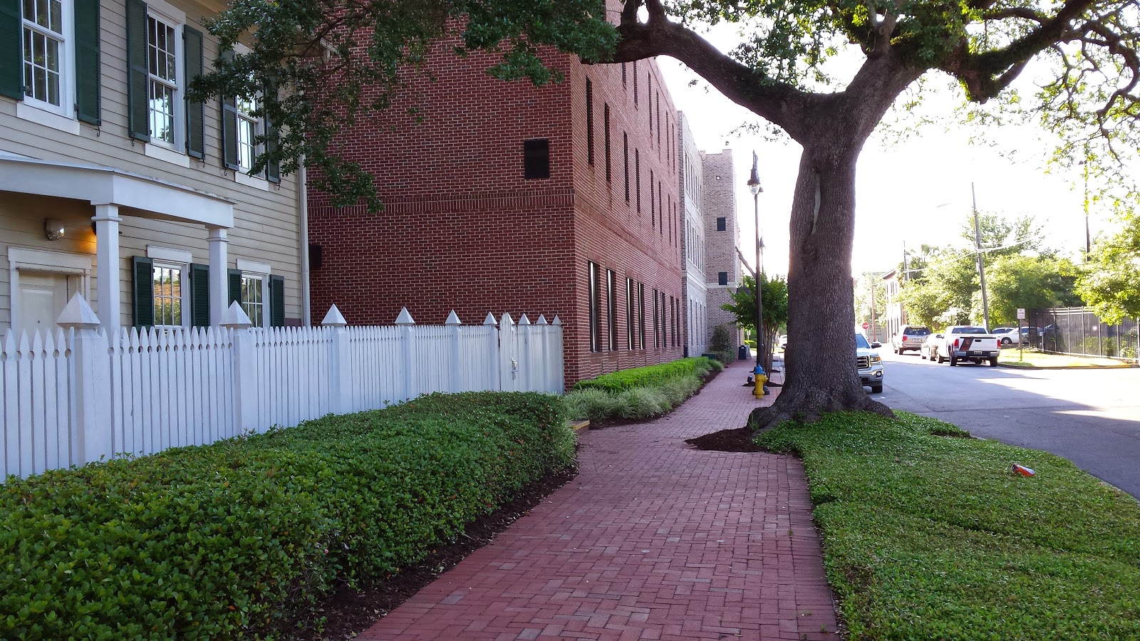 The HappiTraveler Residence Inn Savannah Downtown/Historic District