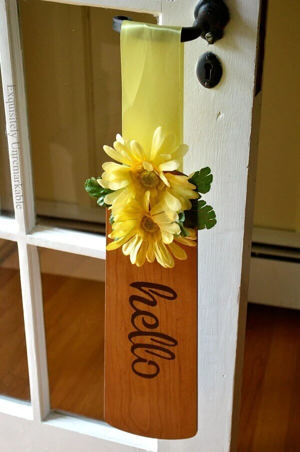 Fan Blade Hello Sign with yellow flowers