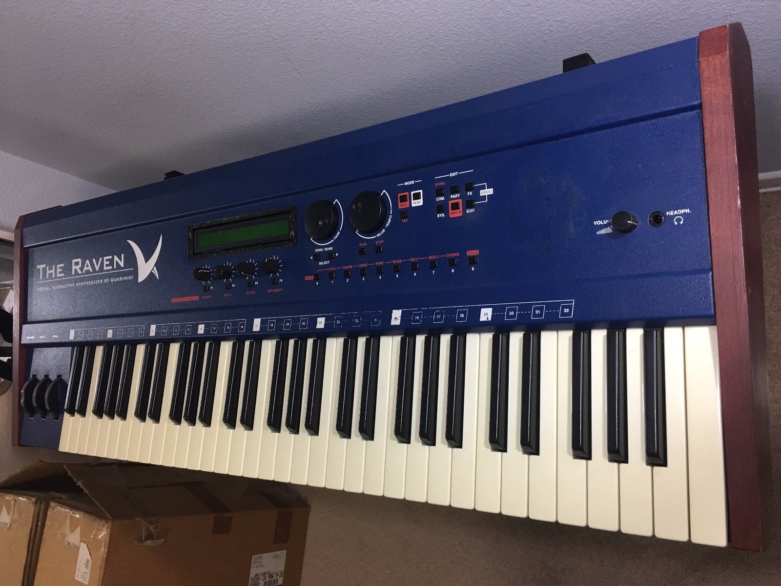 quasimidi the raven max synthesizer quasimidi the raven max synthesizer