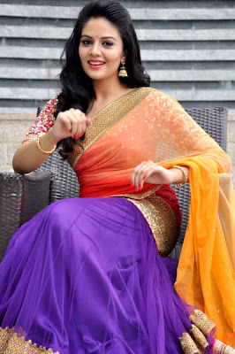 SriMukhi in Saree Photos