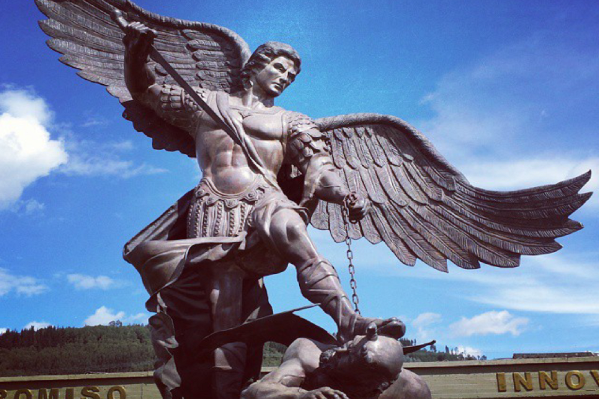 Umbanda Astrológica O Poderoso Arcanjo Miguel Umbanda Astrológica O Poderoso Arcanjo Miguel