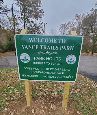Vance Trails Park, Valley Park