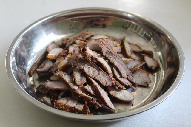 Daging Rusa Salai Masak Lemak Cili Padi dengan Belimbing Buluh