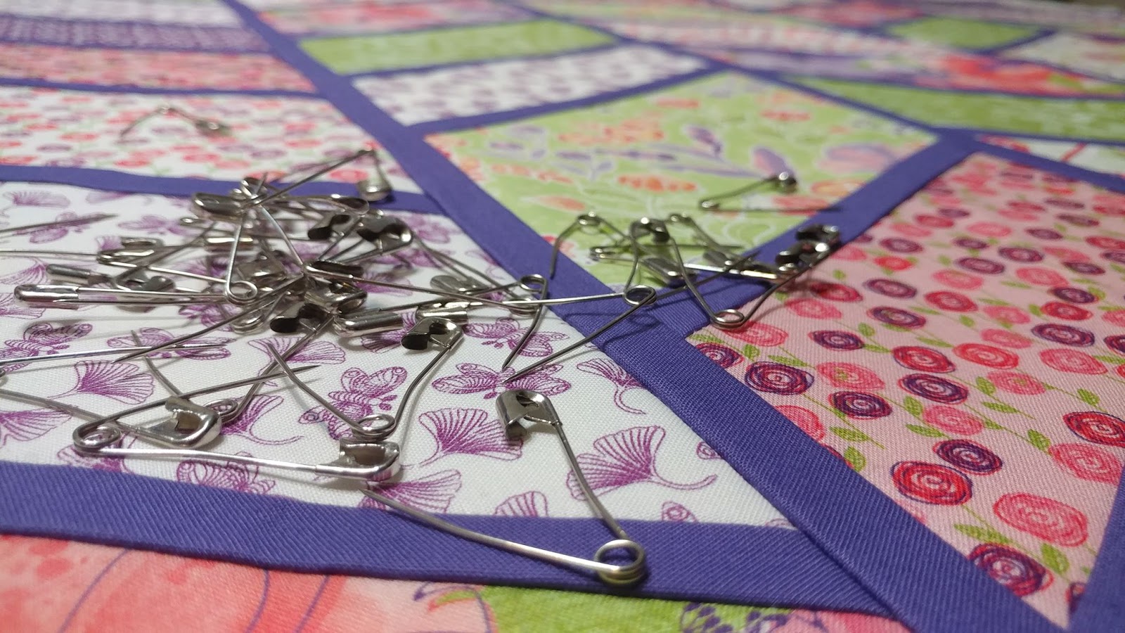 Slice of Pi Quilts A Split Arrows Baby Quilt