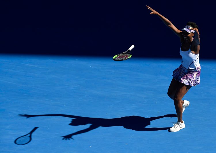 Police Reports says Venus Williams legally entered intersection before crash after Watching Security Video Police Reports says Venus Williams legally entered intersection before crash after Watching Security Video