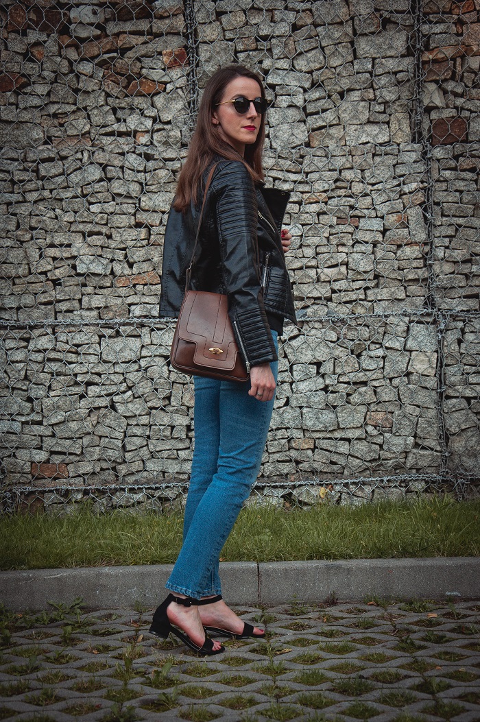untitled-0437-2.jpg