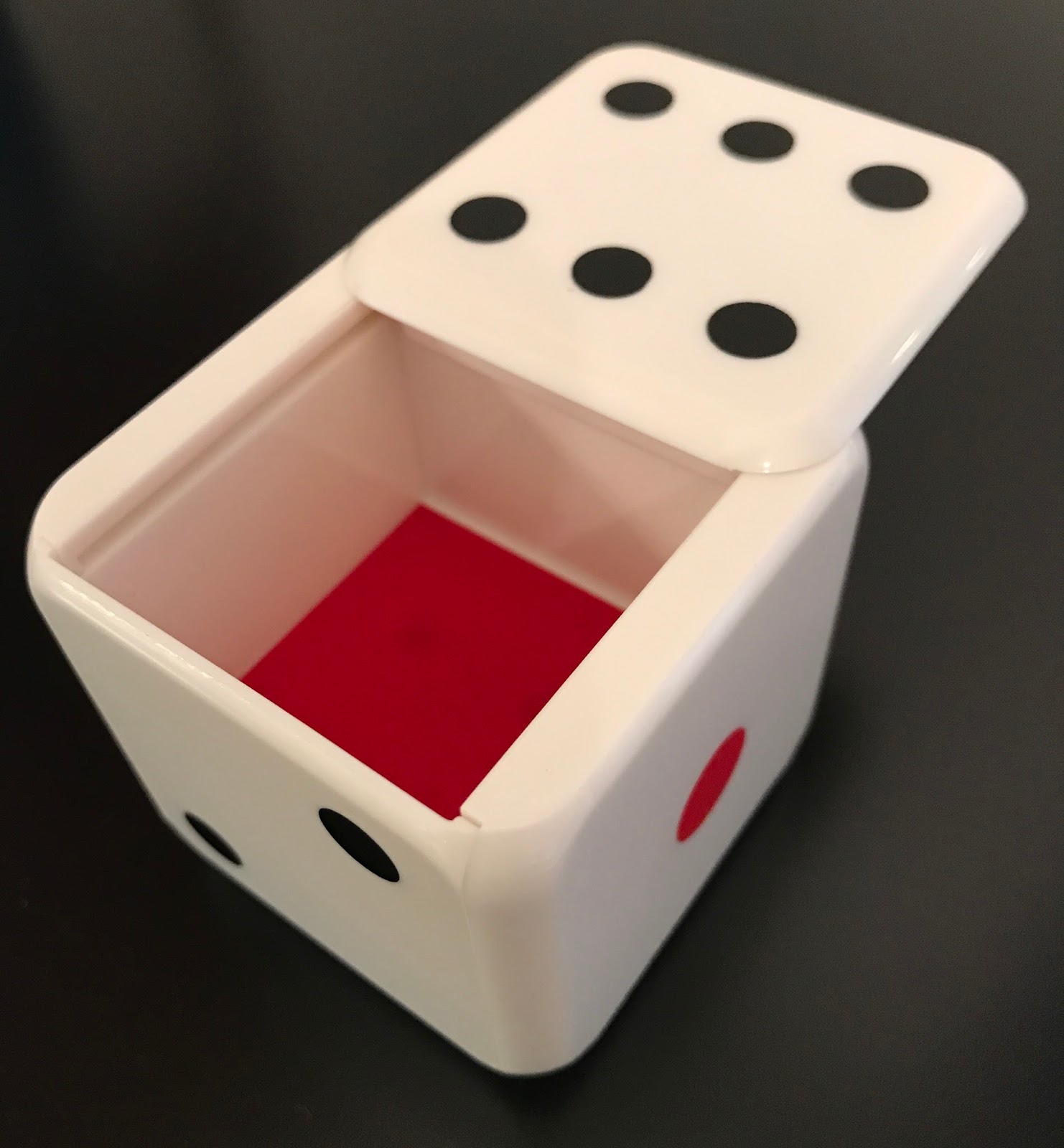 Jerry's Mechanical Puzzle & Brain Teaser Collection Hanayama Dice Box