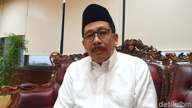 Wamenag soal Polemik Celana Cingkrang: Tak Perlu Ditanggapi dengan Kecurigaan Wamenag soal Polemik Celana Cingkrang: Tak Perlu Ditanggapi dengan Kecurigaan