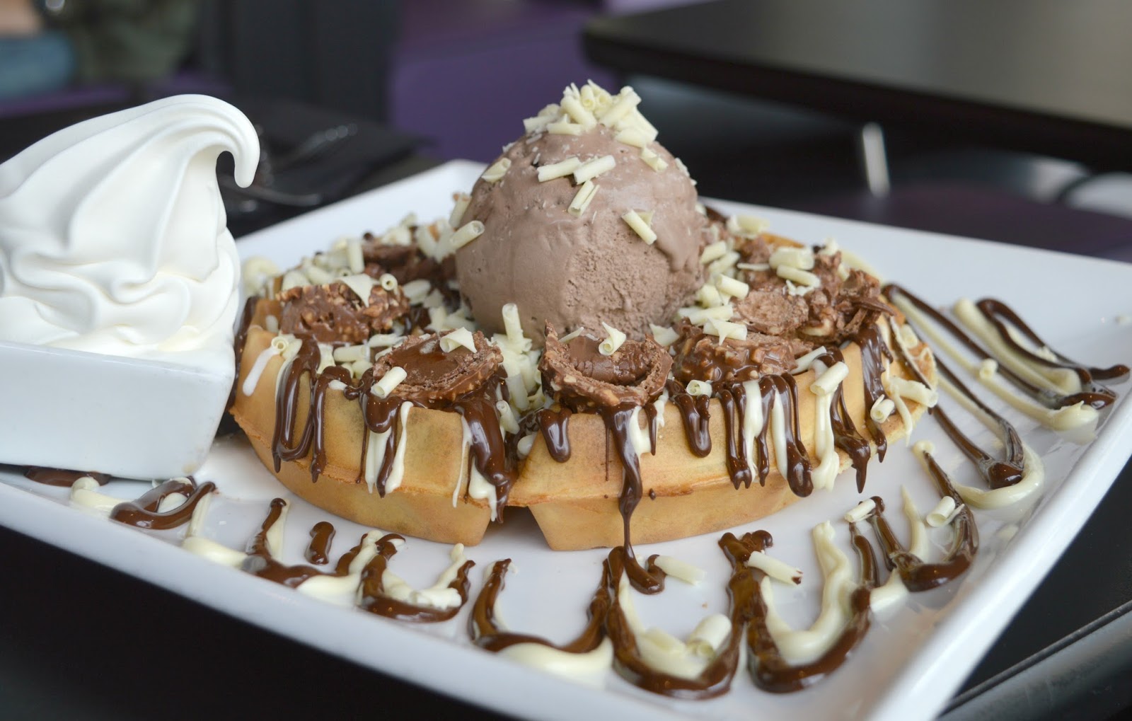 Creams Cafe Newcastle The Night of the Bubble Pop Waffle New Girl