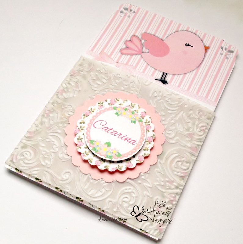 convite artesanal aniversário infantil passarinho jardim provençal floral rosa delicado bebê 1 aninho envelope vegetal texturizado