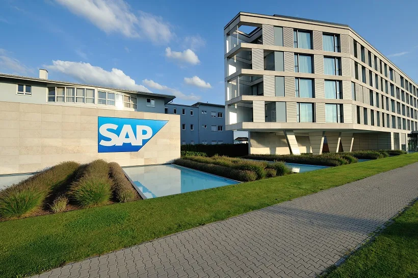 RISE with SAP: Revolutionizing Customer Business Transformation into Intelligent Enterprises
