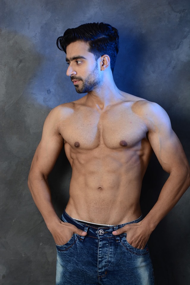 world bodybuilders pictures mister junior rawalpindi bodybuilder afaq