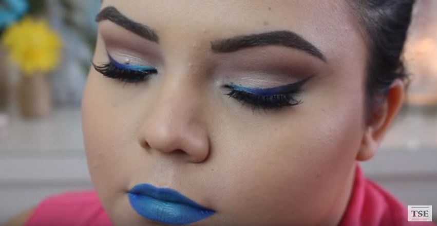 Electric Blue Eyeliner Makeup Tutorial Youtube