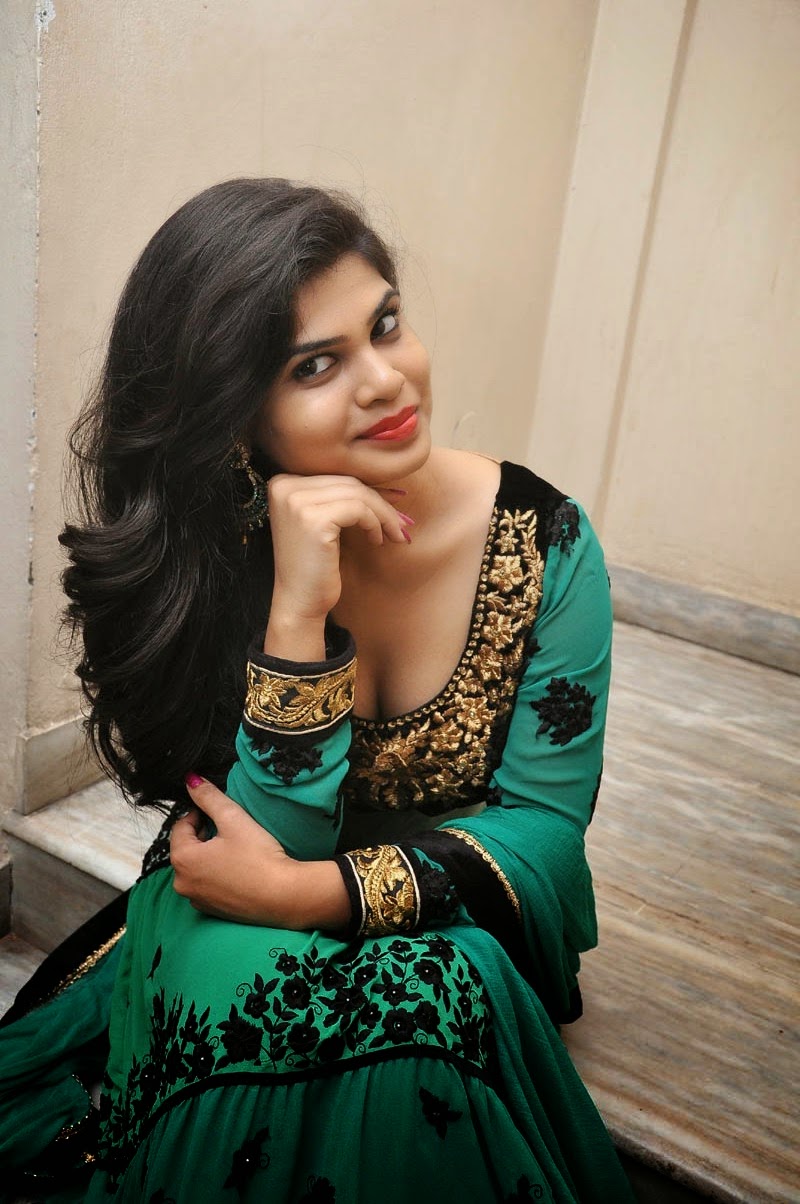 Alekhya latest hot photos - Telugu People Adda Gallery