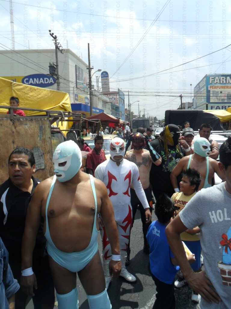 LUCHALIBRE NEI ANIVERSARIO DEL MERCADO SAN FELIPE DE JESUS