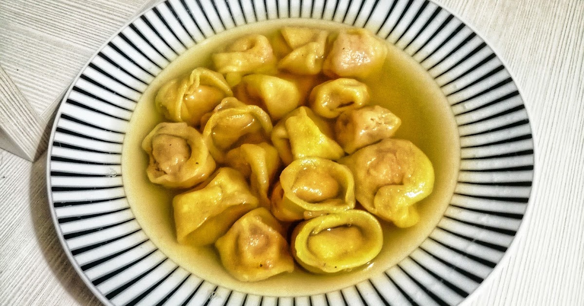 CAPPELLETTI in BRODO