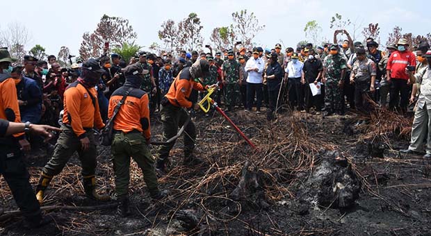 Panglima TNI Tinjau Karhutla di Kalimantan Barat