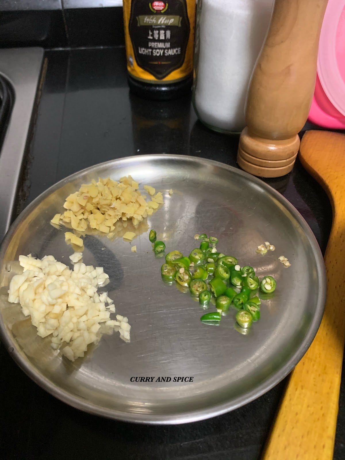 CURRY AND SPICE SESAME OIL & SOY SAUCE RICE