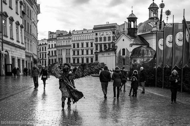 street photo, krakow, fotografia uliczna, czarno-biale