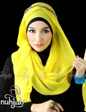 Aneka Model Hijab Trendy Untuk Lebaran merupakan salah satu model dan desain hijab modern yang pastinya akan sangat dicari oleh Aneka Model Hijab Trendy Untuk Lebaran