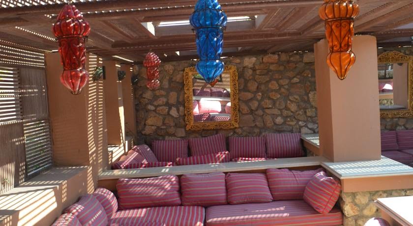 رحلة خاصة وممتعة الى العين السخنة