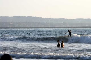 pantai kuta bali