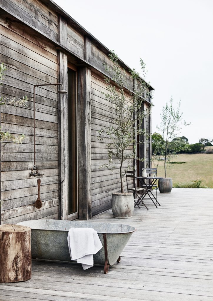 Great Stays: A Rustic Hideaway Surrounded by Rolling Hills