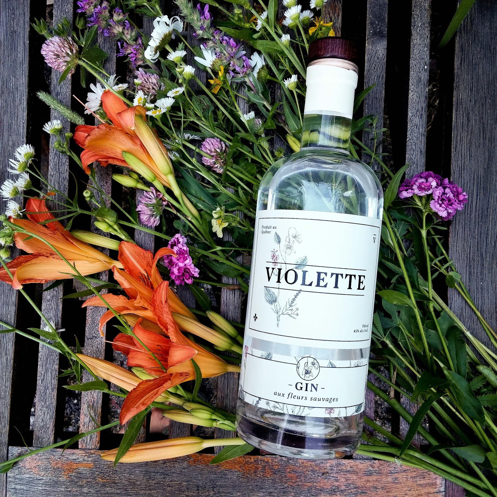 Le gin québécois Violette, le pouvoir des fleurs
