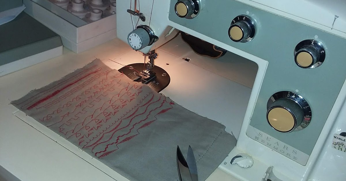 Kenmore 92 Sewing Machine WIDE ZIGZAG roller foot walking foot