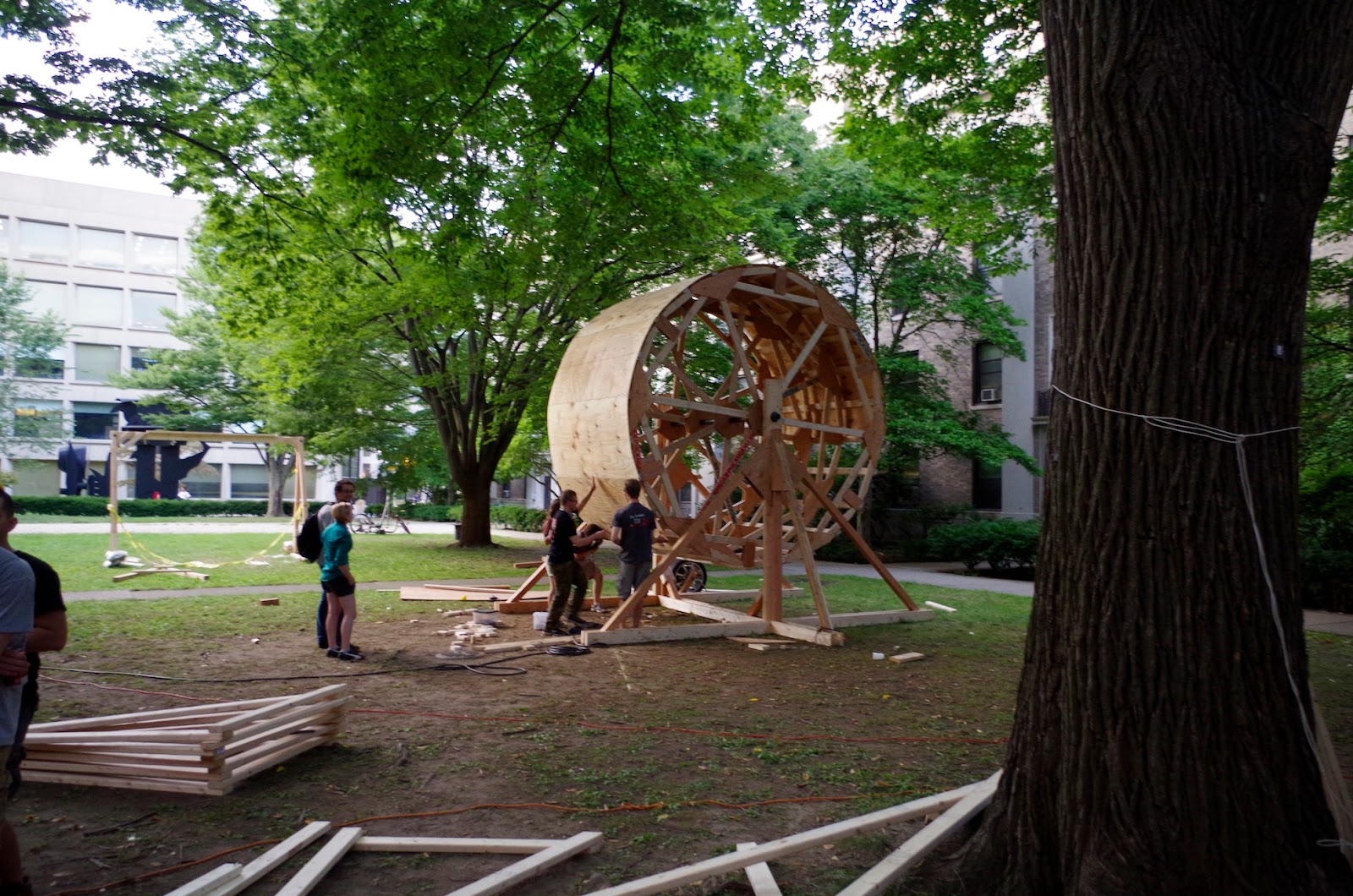 BuildIts Rotating Climbing Wall