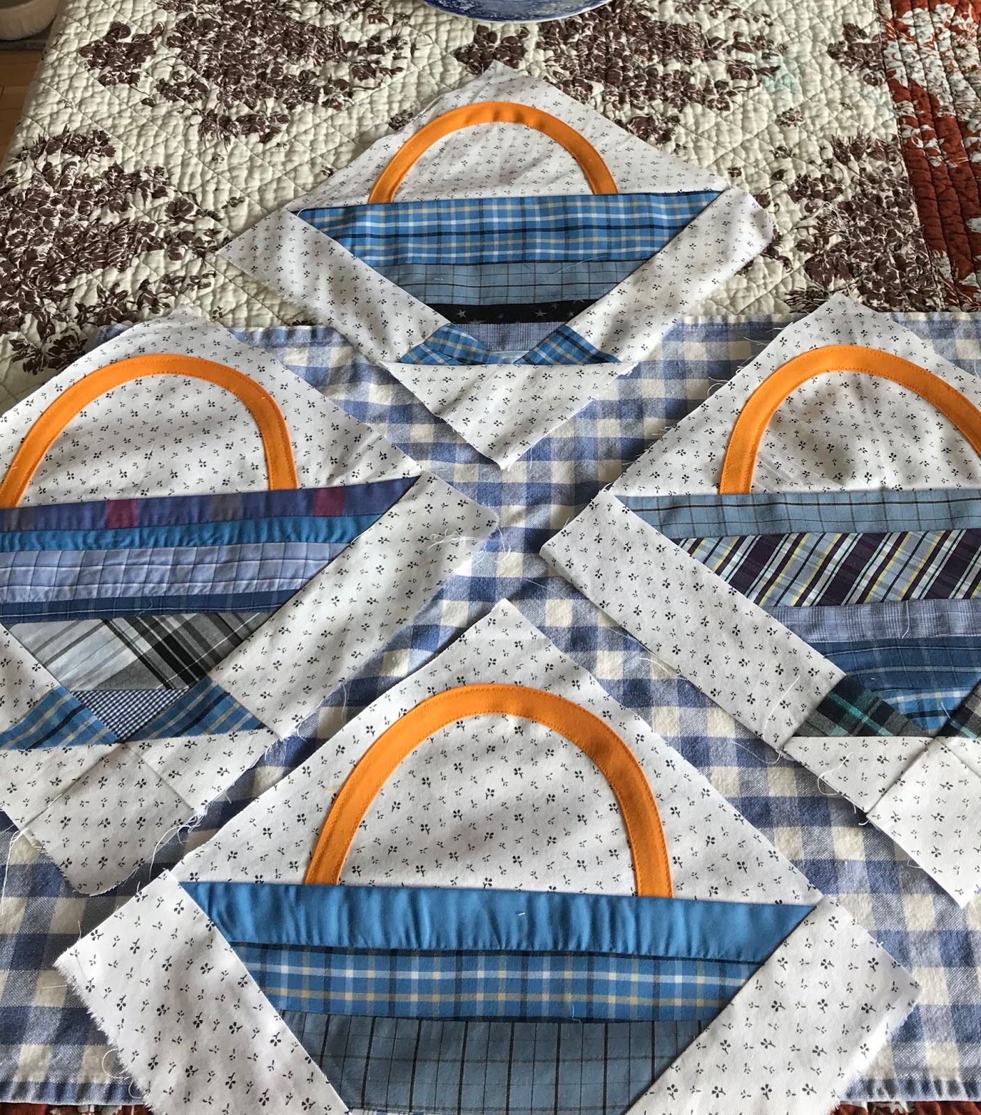 Gone To The Beach: Blue Baskets String Quilt ~ January Update