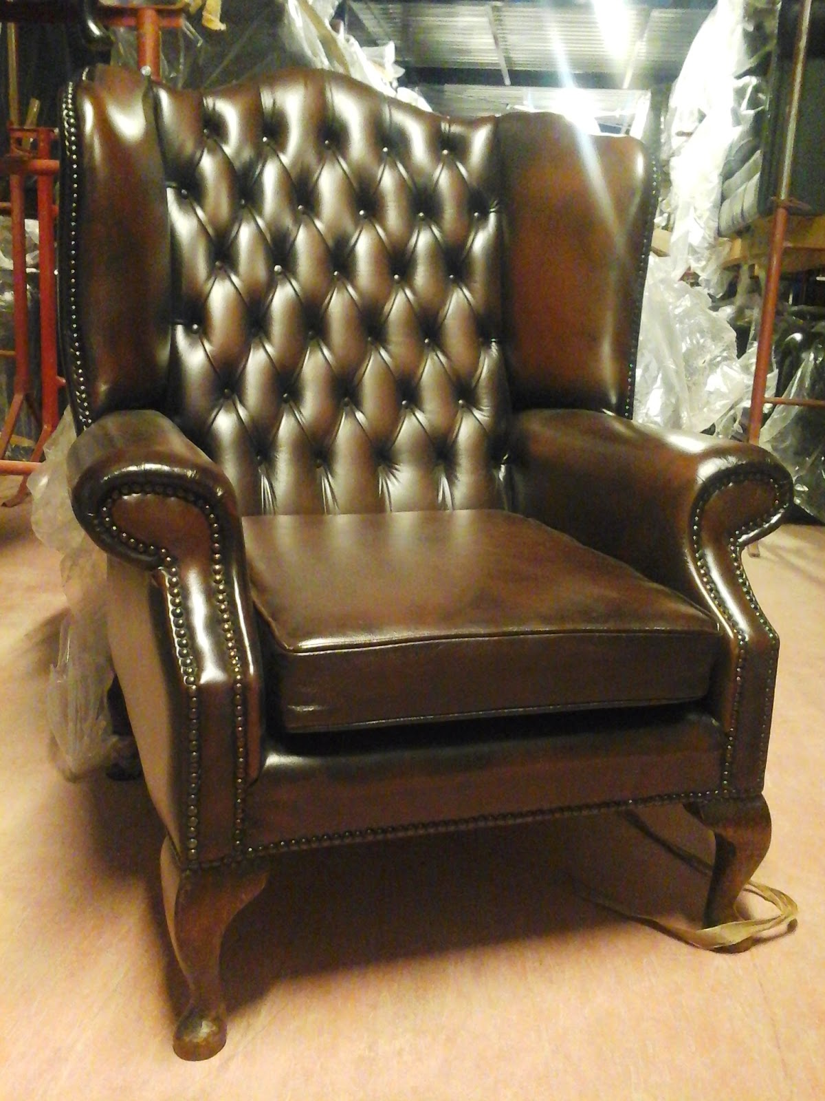 Poltrone Chester Pelle Vintage Originali Vendita Noleggio Milano jpg (1200x1600)