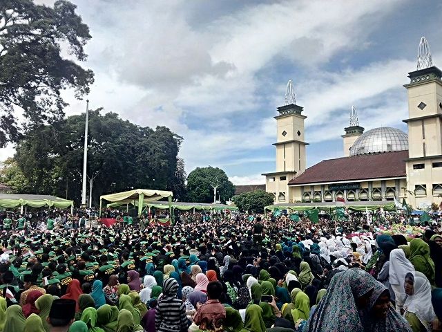 5000 Banser - Ansor Garut Dilantik Gus Yaqut