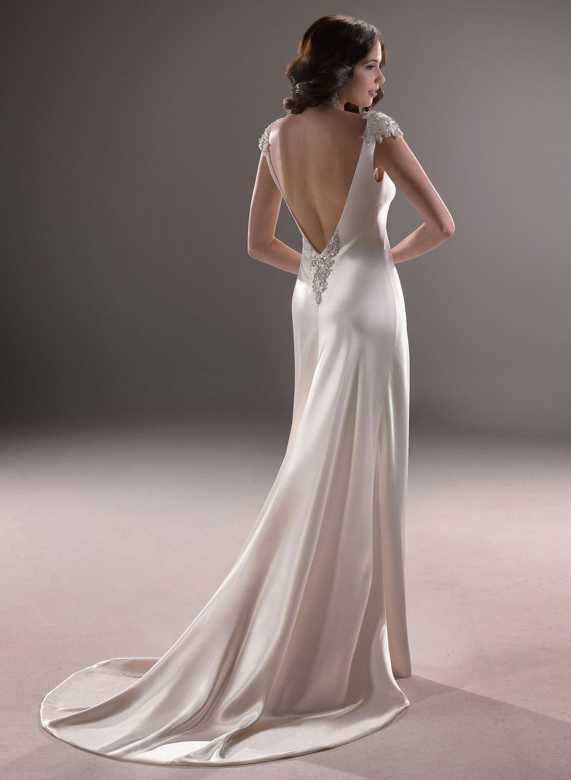 2014 Backless Wedding Dresses Trend Ideas