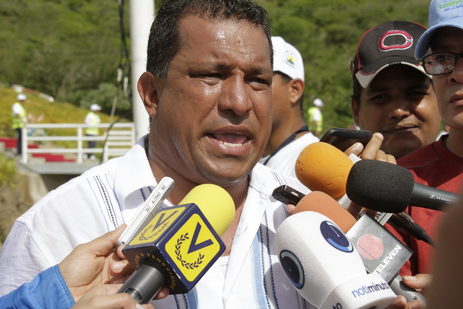 La Voz de Mariño Alfredo Díaz “La Virgen del Valle nos ayuda a unir