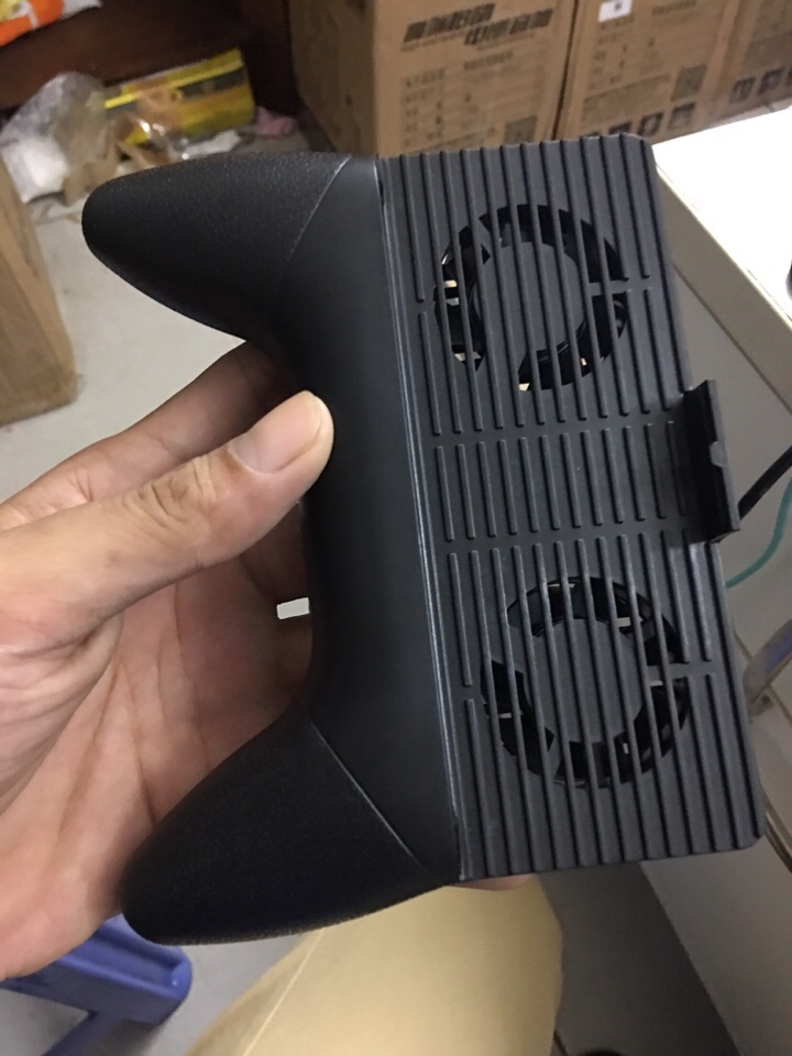 96k - GamePad đa năng có quạt tản nhiệt và pin dự phòng 2000mAh giá sỉ và lẻ rẻ nhất 96k - GamePad đa năng có quạt tản nhiệt và pin dự phòng 2000mAh giá sỉ và lẻ rẻ nhất