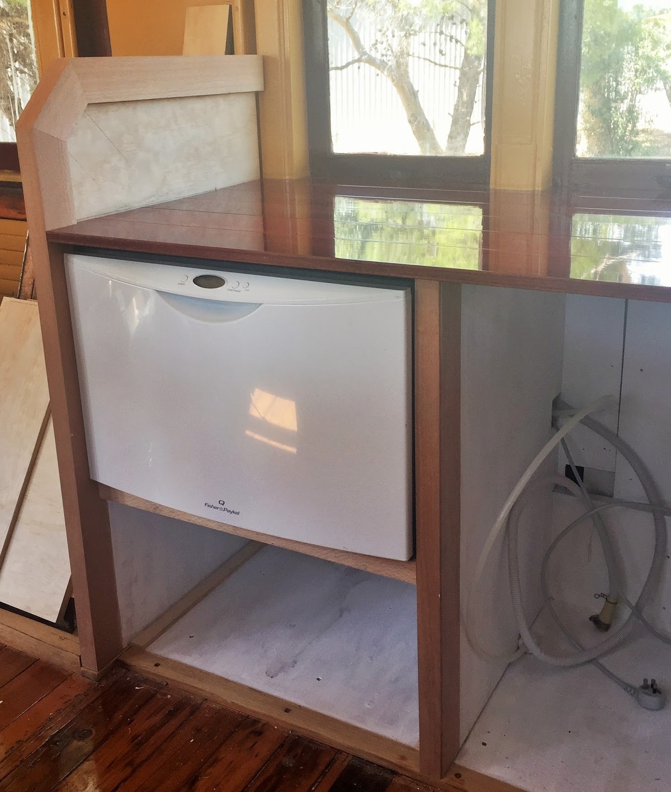 Collecting QR The Dishwasher Shelf