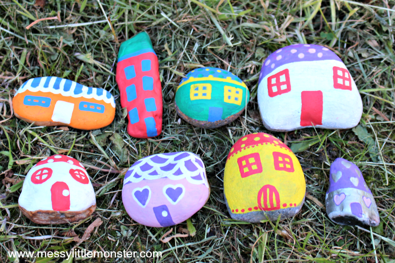 How to make painted rock fairy houses. Easy rock painting ideas for kids. Use a few rock painting supplies to do pebble painting and make fun painted rocks crafts. Easy fairy garden ideas for preschoolers upwards.
