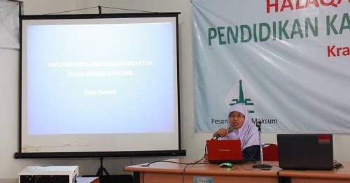 Peran Multimedia Dalam Kehidupan Sehari Hari Habibullah Al Faruq Peran Multimedia Dalam Kehidupan Sehari Hari Habibullah Al Faruq