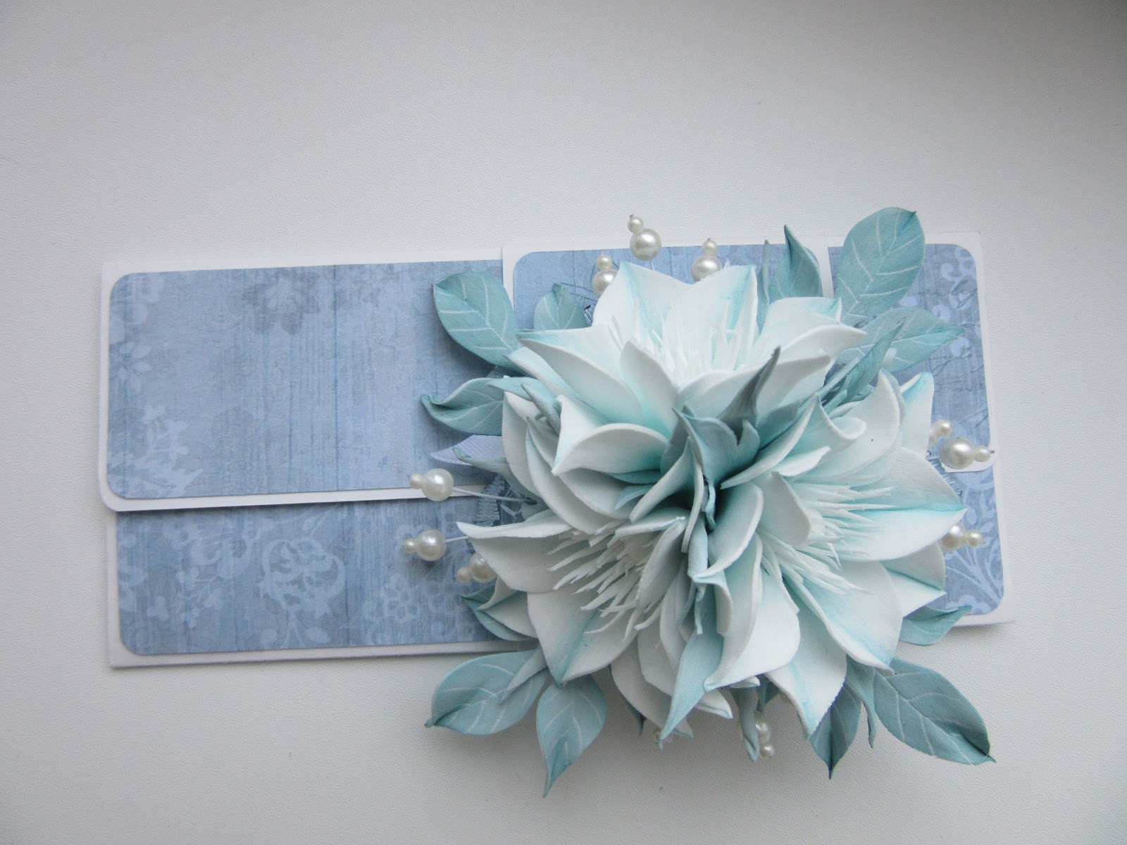 Конверт для денег из ткани. Подарочный конверт для денег из фоамирана. Пенал из фоамирана. Конверт из фоамирана. Конверт для денег скрапбукинг.