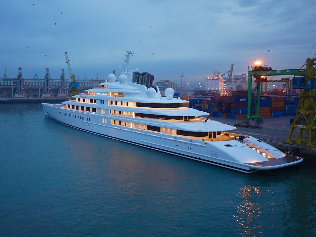 the biggest yachts in the world