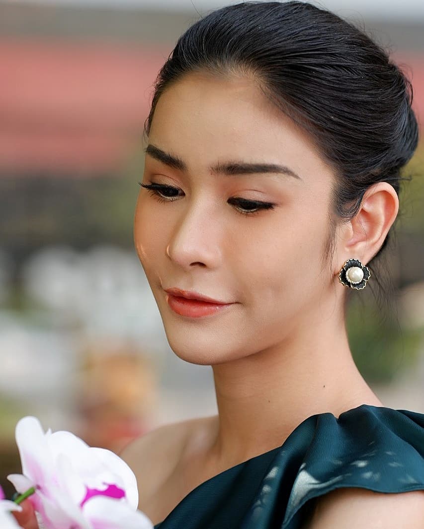 Punpun Sasissnara – Most Beautiful Ladyboy Thailand - TG Beauty