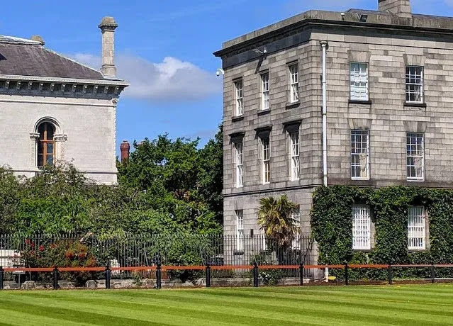 One day in Dublin City: Trinity College Dublin campus