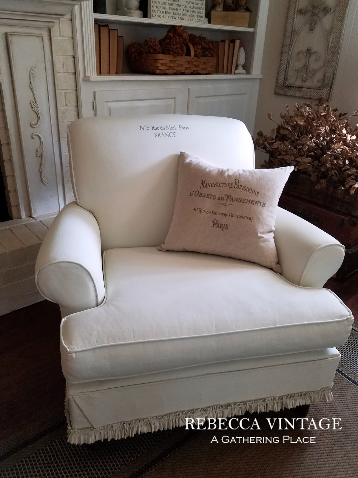 CHALK PAINTED UPHOLSTERED CHAIR REVEAL