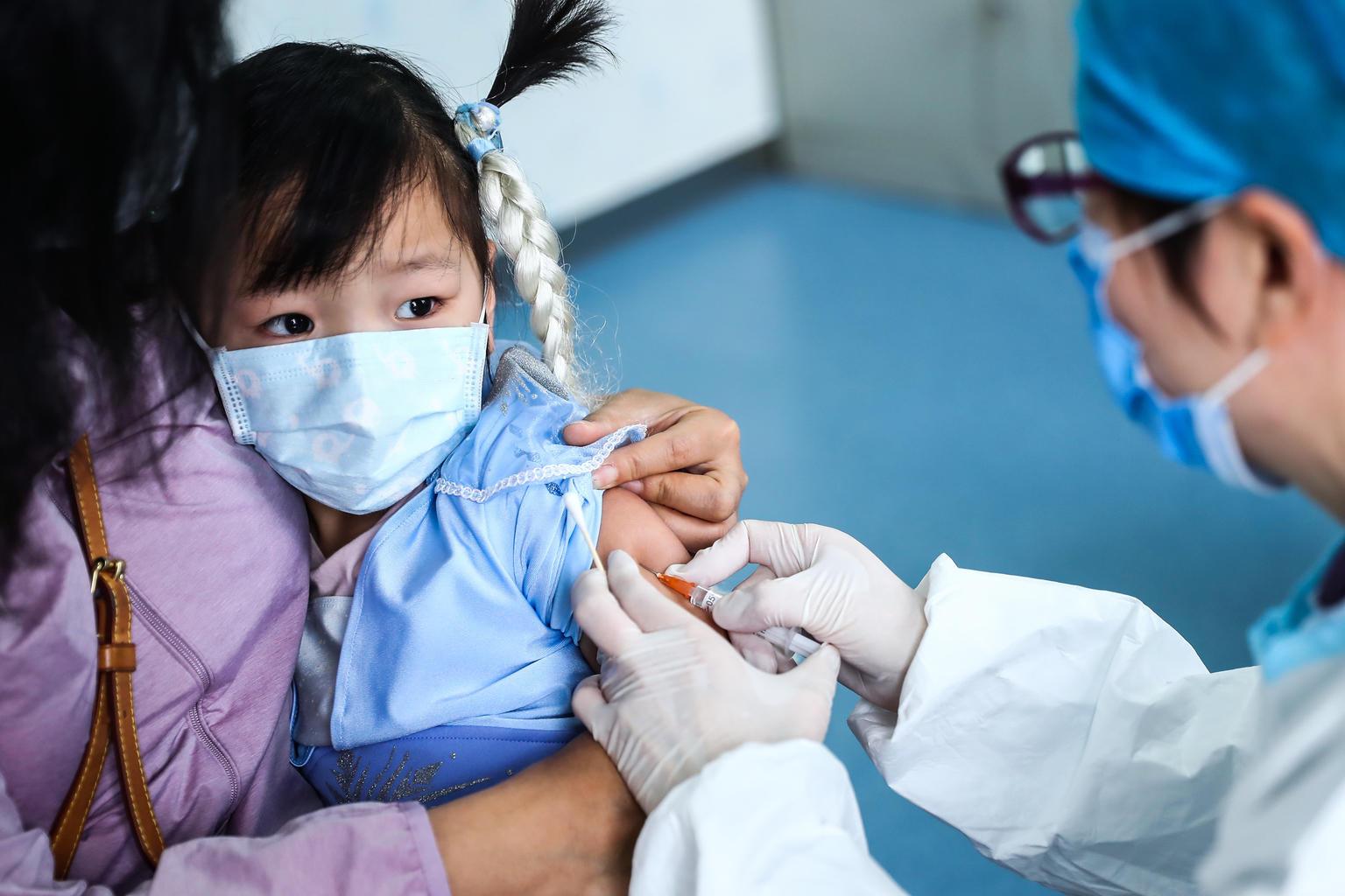 Вакцины японии. Вакцинация детей. Вакцинация в Китае. Иммунизация детей Южной Кореи. Прививка детям.