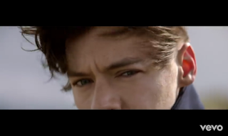 Lirik Harry Styles - Sign Of The Times dan Terjemahan + Maknanya