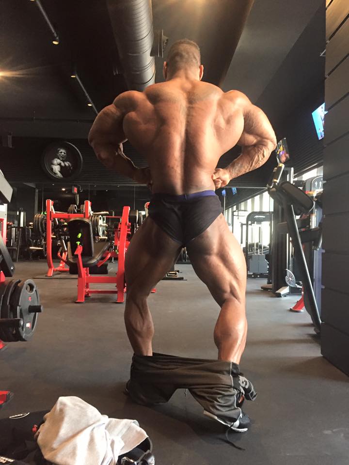 Nathan De Asha - UK IFBB PRO - Black Bodybuilder 