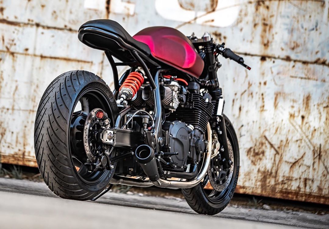 Yamaha XJR 1200 Cafe Racer