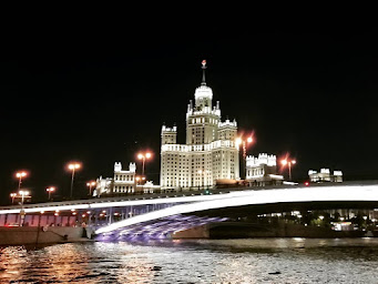 رحلة في نهر موسكو